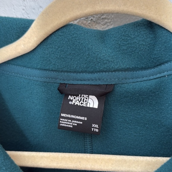 NWT The North Face Glacier Fleece Sweater 1/4 Zip in Green - Picture 9 of 11